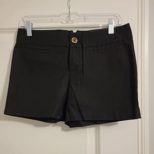 Banana Republic black shorts with decorative button, Size 2, NWT, 3.5 inch insea